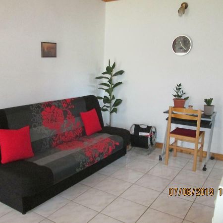Fenyves Vendégház Balatonfenyves Extérieur photo