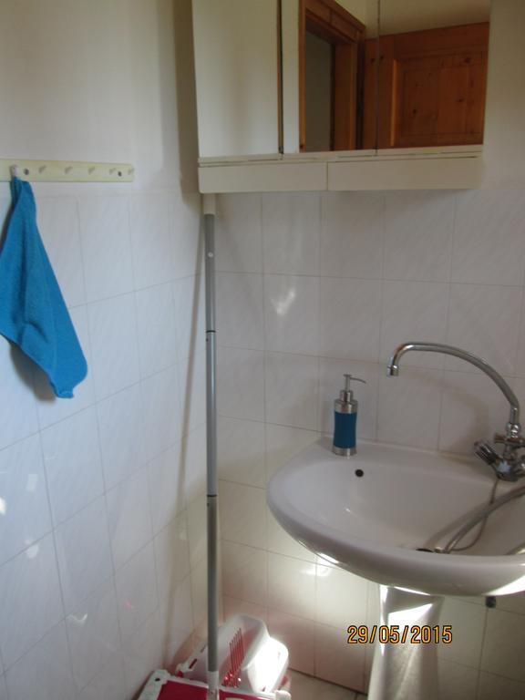 Fenyves Vendégház Balatonfenyves Extérieur photo